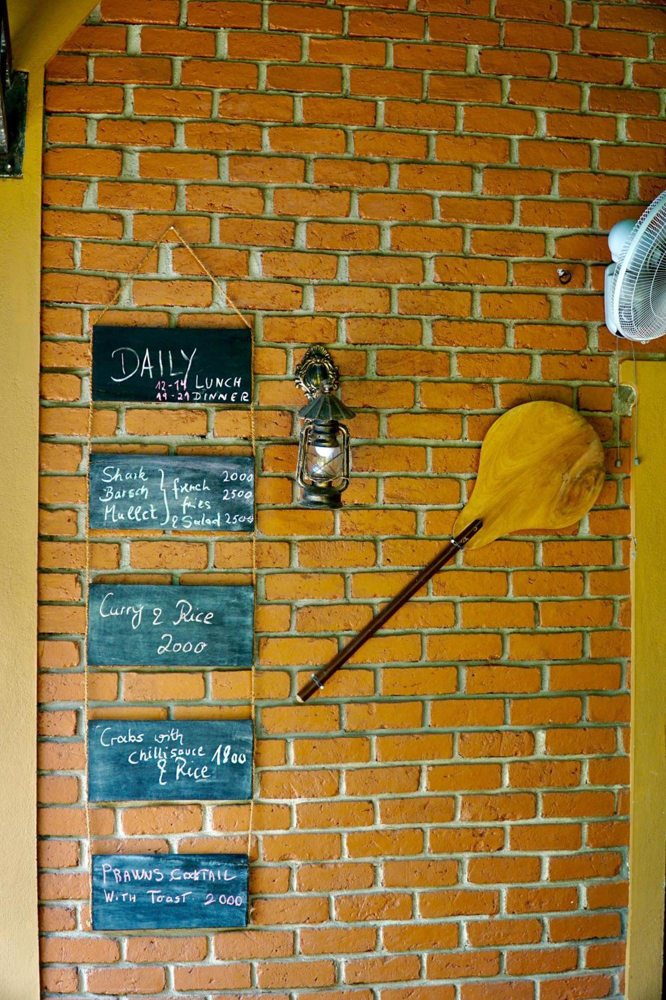 Millet'S Food Company And Cooking Center Hotell Negombo Exteriör bild