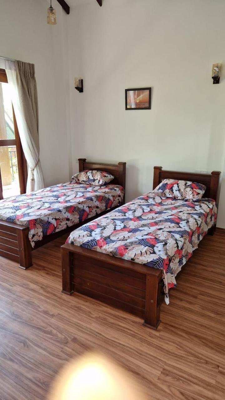 Millet'S Food Company And Cooking Center Hotell Negombo Rum bild